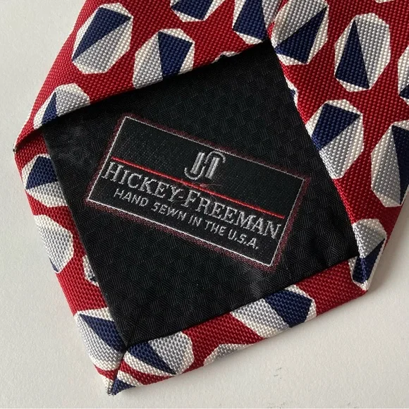 Hickey Freeman Italian Silk Necktie Tie Red Black Gray Geometric Pattern 56x3.75 - Picture 3 of 7